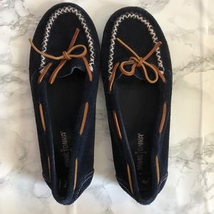 Suede Minnetonka moccasins